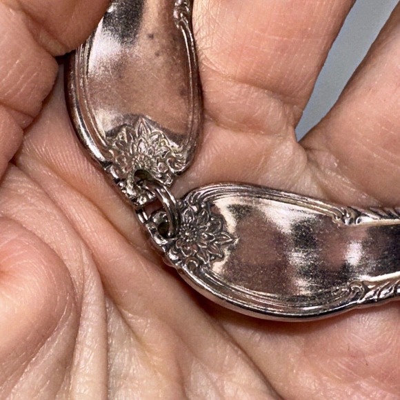 Flatware Remembrance Bracelet Magnet Clasp Rogers Silverplate Flower 7" - Picture 5 of 9